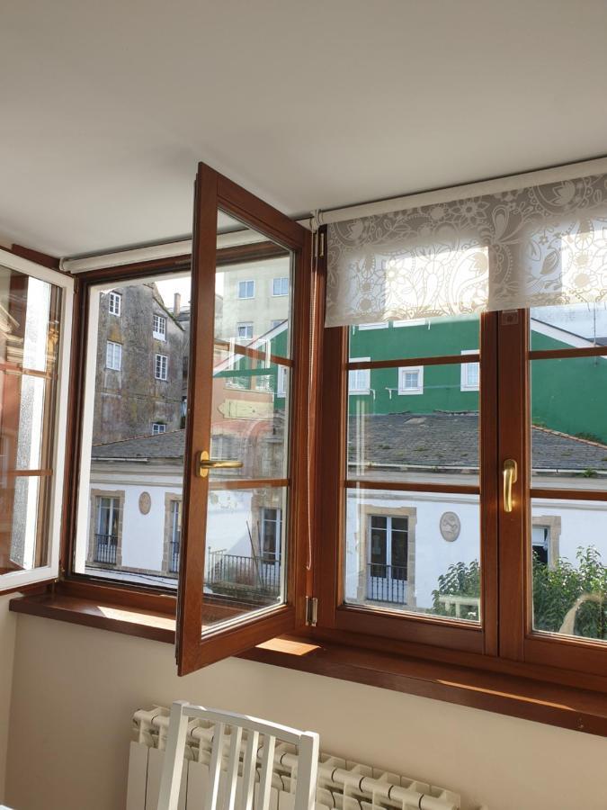 Atico Cine Colon Apartment Ribadeo Luaran gambar